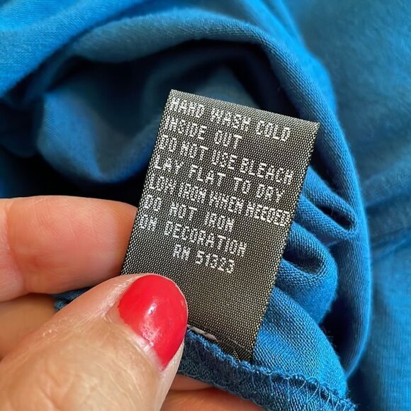 NWT Kenneth Cole Reaction teal blue drape neck short sleeve top with studs - Picture 8 of 9